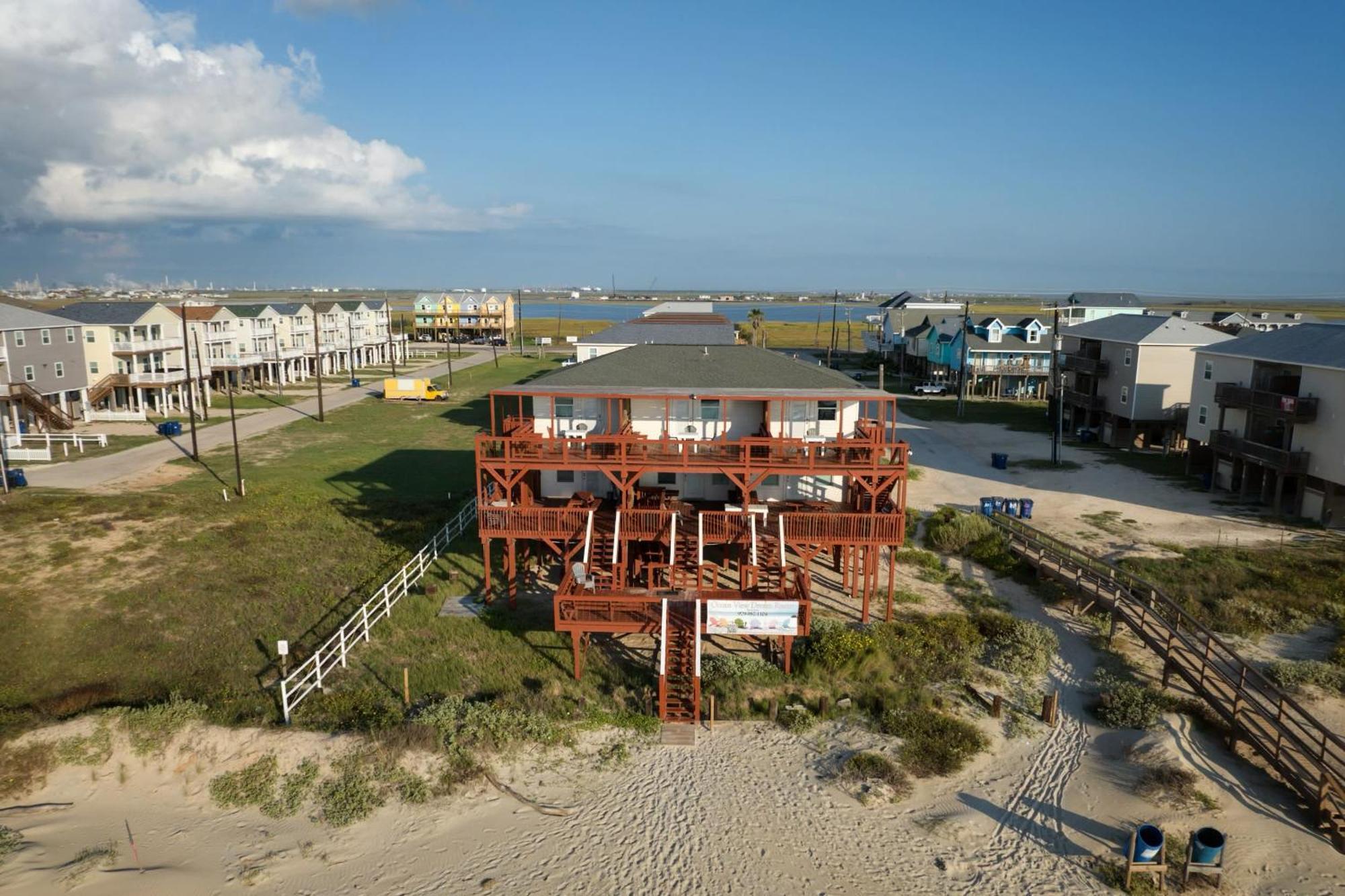 Unobstructed Oceanfront Sea Turtle Unit 2 Beach Pad! Surfside Beach Eksteriør bilde